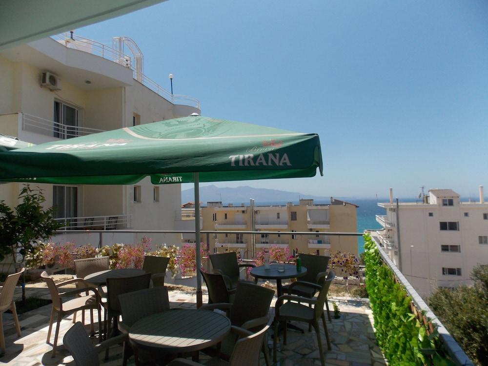 Summer Dream Hotel Sarande Luaran gambar